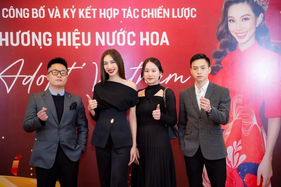 Khám xét nhà Thùy Tiên: bế loạt tài liệu sốc, lộ quan hệ với ông trùm này? - Hình 3