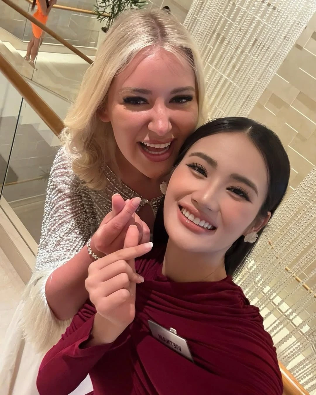 Miss World 2025: đại diện 90kg của Anh bỏ thi, từng bị Ý Nhi dìm hàng cỡ này? - Hình 1