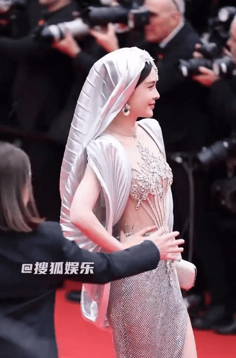 Phạm Băng Băng, Han So Hee và dàn minh tinh châu Á bị đuổi khỏi thảm đỏ Cannes, dấu hiệu phân biệt chủng tộc? - Hình 6