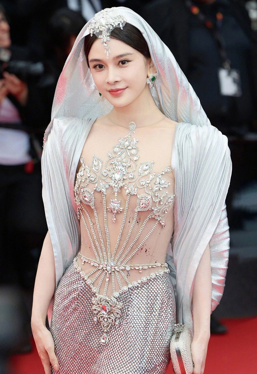 Phạm Băng Băng, Han So Hee và dàn minh tinh châu Á bị đuổi khỏi thảm đỏ Cannes, dấu hiệu phân biệt chủng tộc? - Hình 5