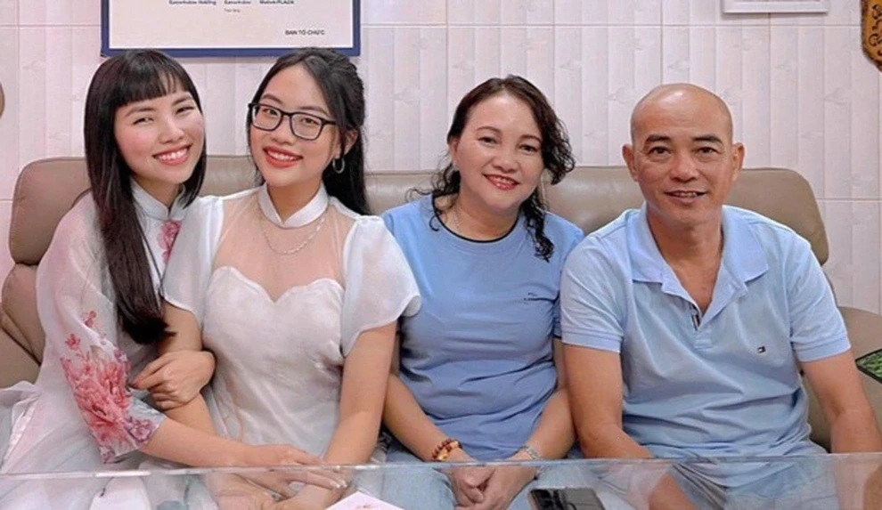 Phương Mỹ Chi: từ C.ô b.é dân ca đến mỹ nhân đa tài, nắm trong tay tài sản khủng - Hình 13