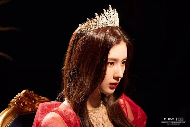 Thành viên hụt Blackpink khóc nức nở vì 1 hành động quá sốc của Lisa - Hình 5