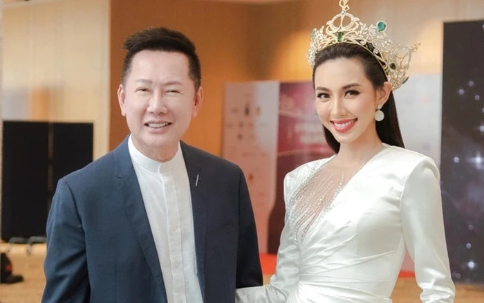 Thùy Tiên bị bế vì đứa con tinh thần, Nawat liền phủi tay tước vương miện - Hình 5