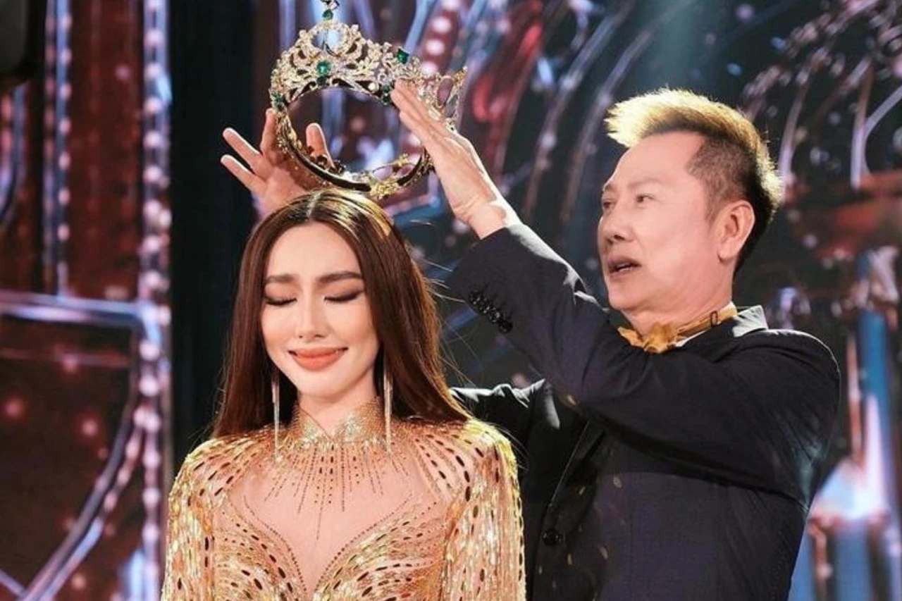 Thùy Tiên bị bế vì đứa con tinh thần, Nawat liền phủi tay tước vương miện - Hình 6