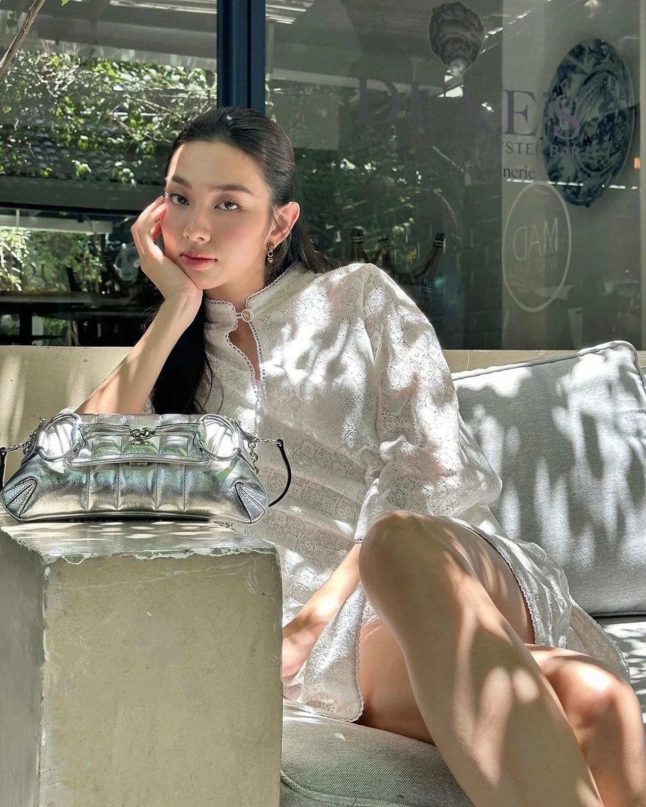 Doan Di Bang broke the deal to sell 4000 lipsticks to Thuy Tien, made a shocking appointment before wearing the bracelet? - Photo 8