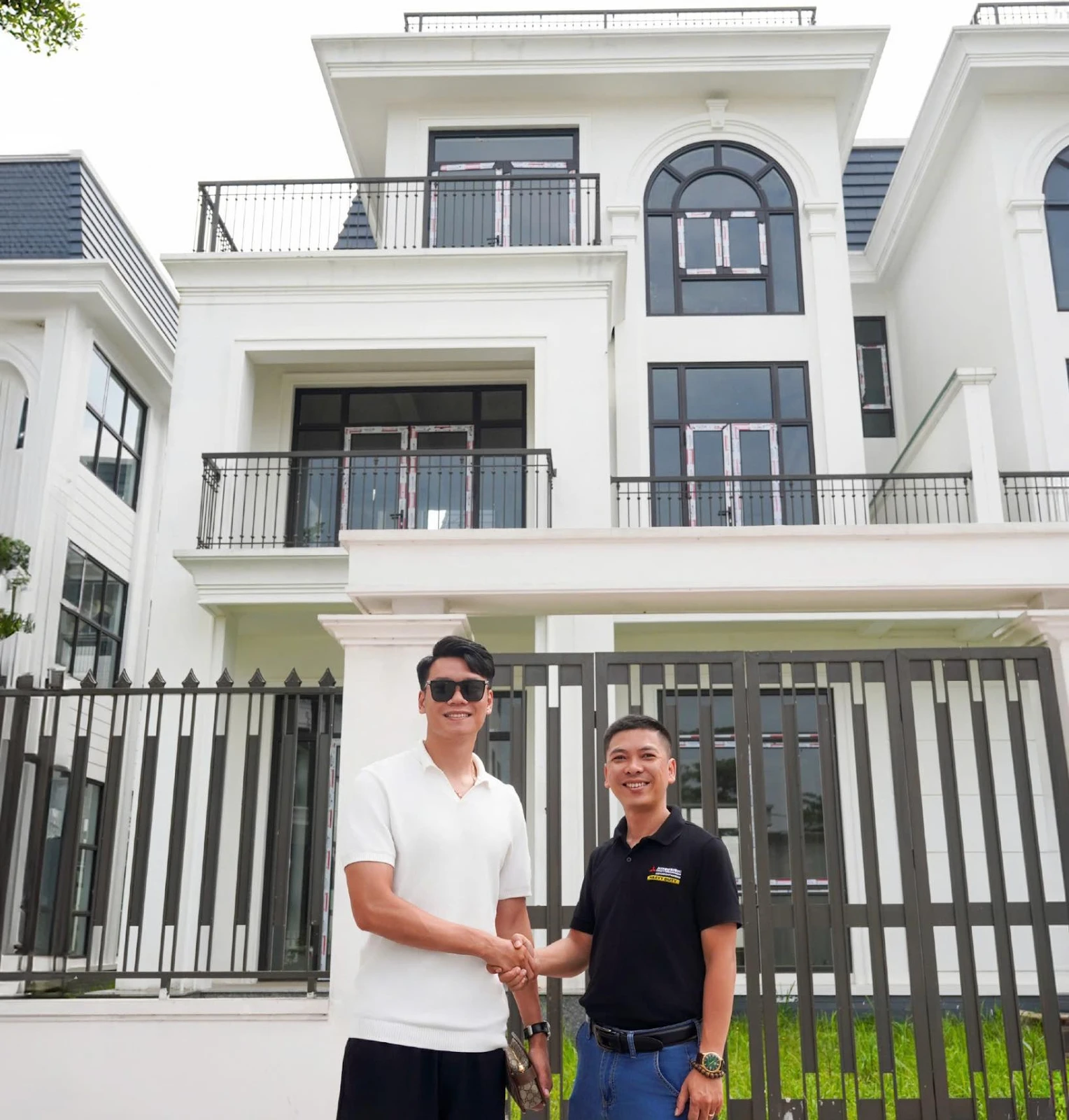 Đoàn Văn Hậu thái độ sốc khi vợ đòi sinh thêm con, từ chối ngôi WAG đẹp nhất - Hình 5