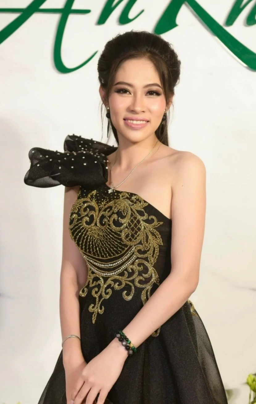 Người tố Thùy Tiên giựt nợ thái độ hả hê, đời tư sốc chưa ngán ai cả Nawat? - Hình 5