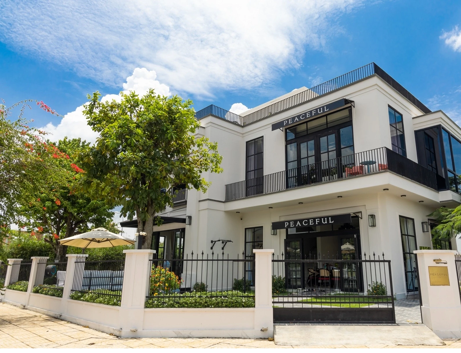 Quốc Trường: Ở biệt thự 300m2, gia tài vài trăm tỷ, U40 được ghép đôi Lọ Lem - Hình 4
