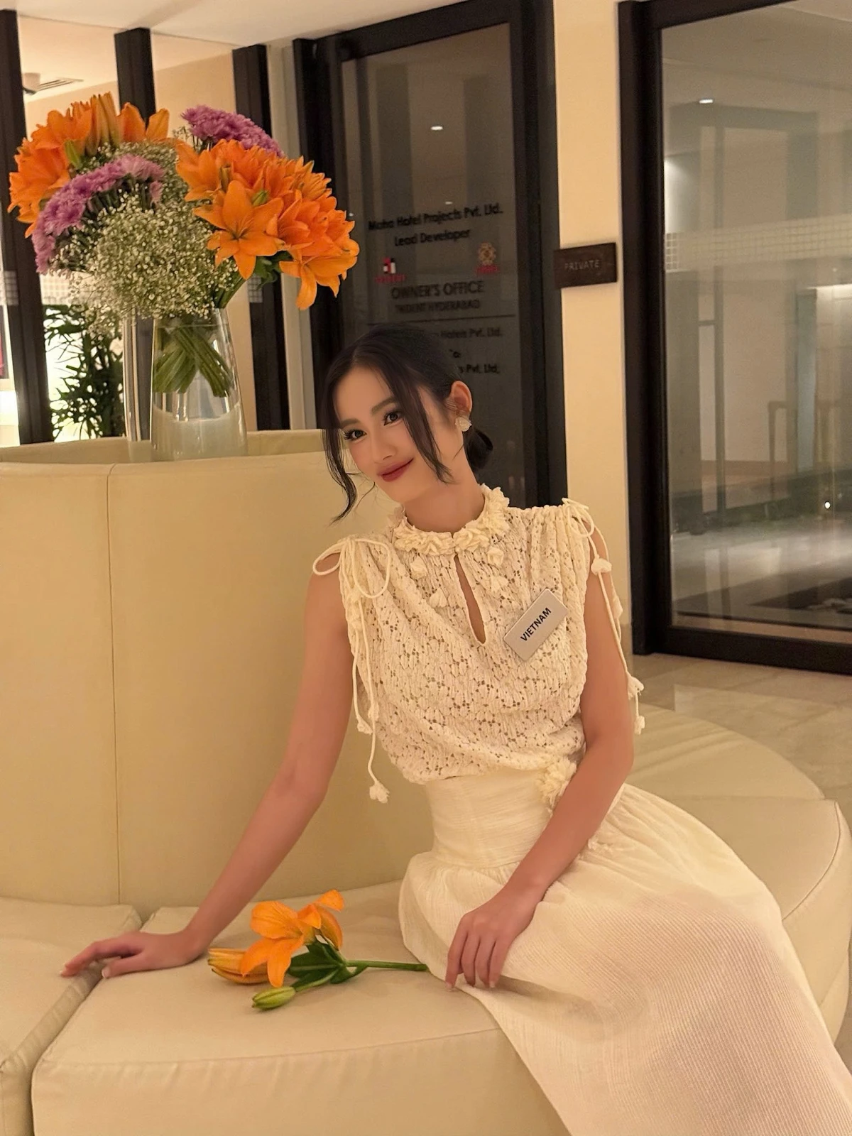 Ý Nhi vừa nắm chắc ngồi Á Hậu liền bị đàn chị hại, đối thủ Nawat liền cứu giúp - Hình 4