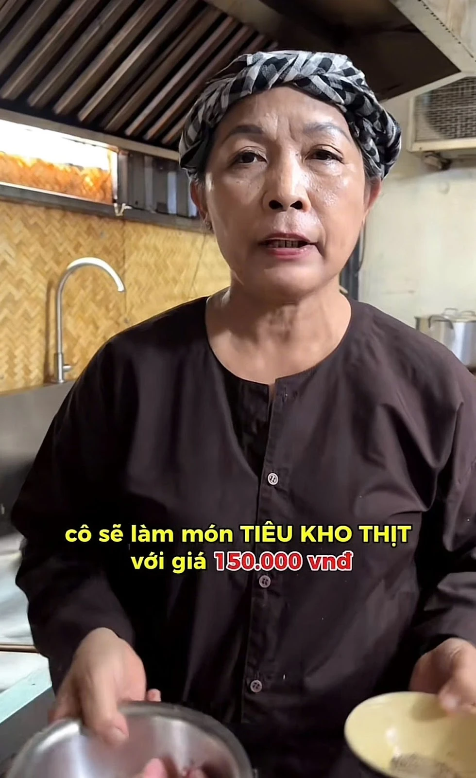 Cơm quê bán 9 triệu bị mắng, chủ Dượng Bầu lên clip đáp trả, réo tên Thái Công - Hình 2