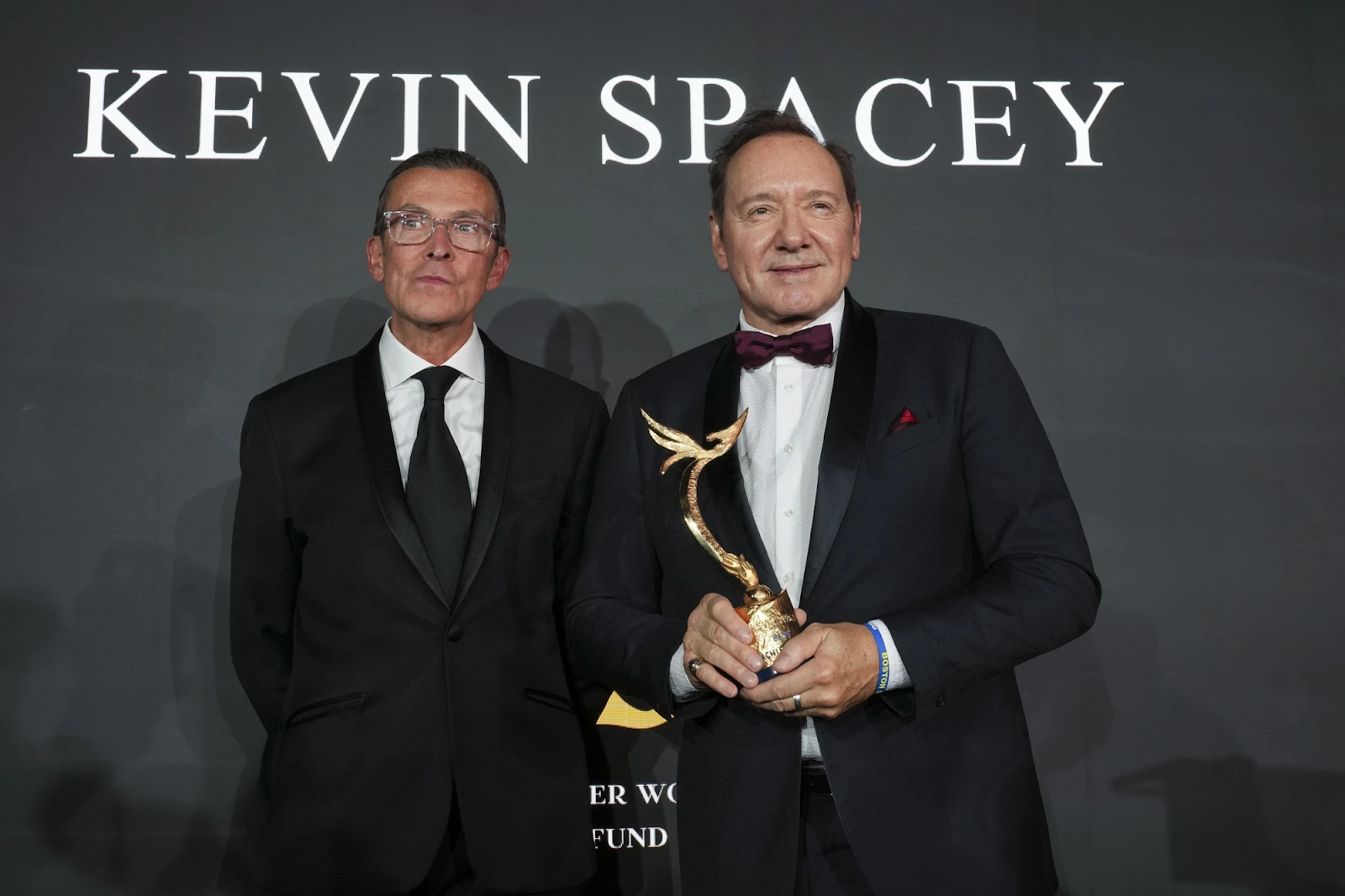 Kevin Spacey trở lại sau khi bị phong trào Me Too hủy hoại, loạn cả LHP Cannes - Hình 3