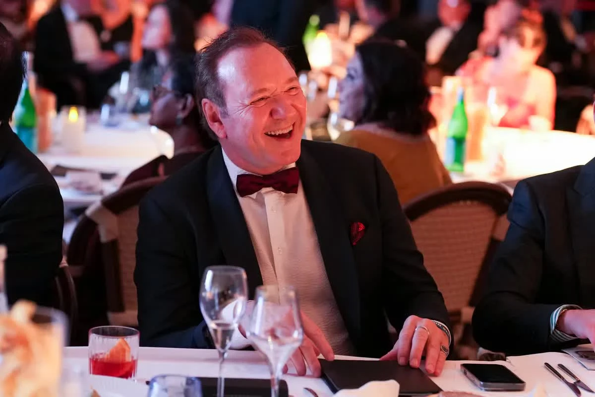 Kevin Spacey trở lại sau khi bị phong trào Me Too hủy hoại, loạn cả LHP Cannes - Hình 1