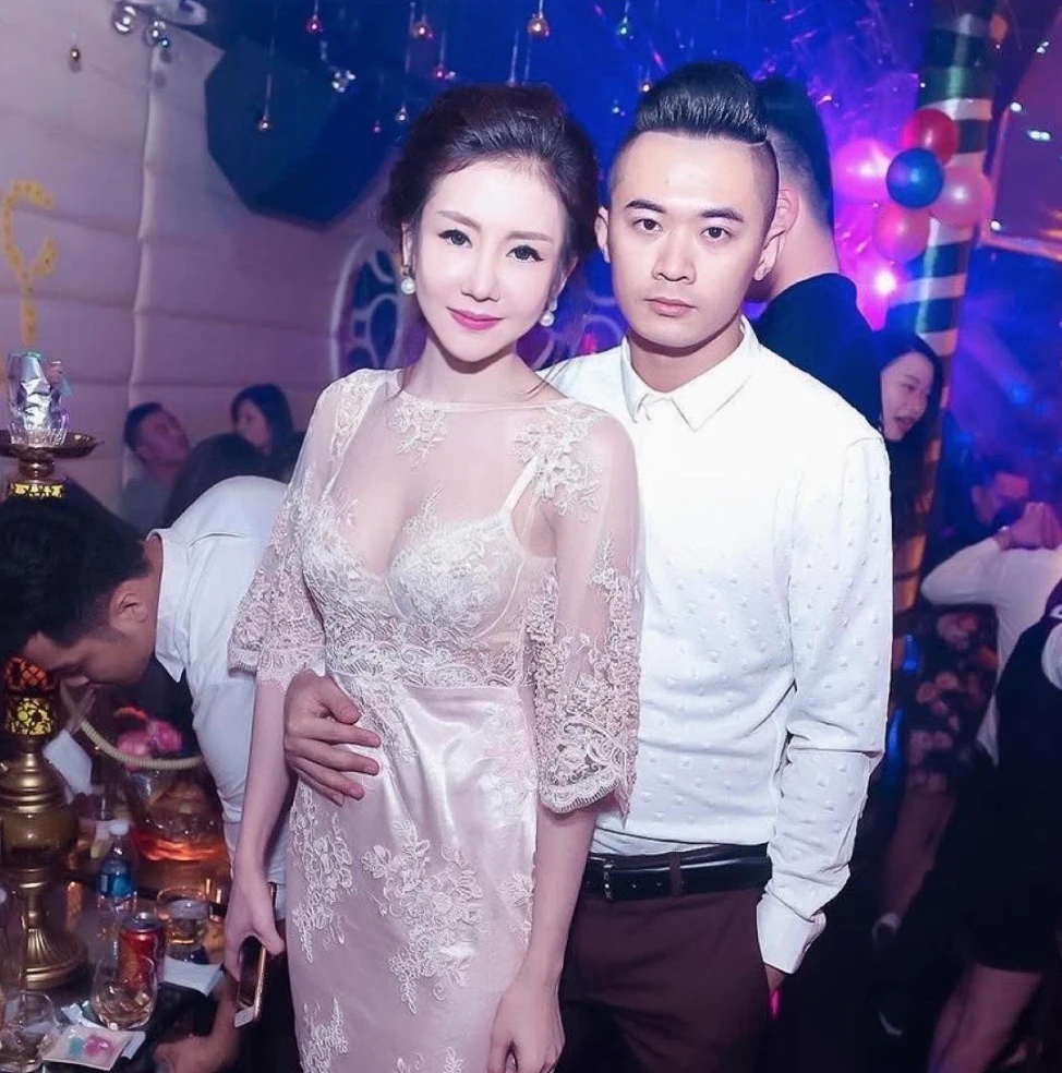 Ngân Collagen: Boss miền Tây giàu sụ, chồng bị phốt nói xạo gia thế - Hình 8