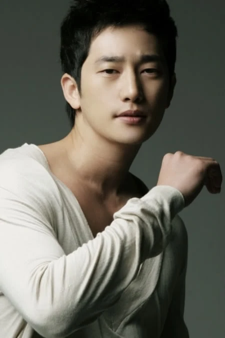 Park Shi Hoo: Mỹ nam toang sự nghiệp vì yêu gái trẻ, giờ nhan sắc khó tin - Hình 6