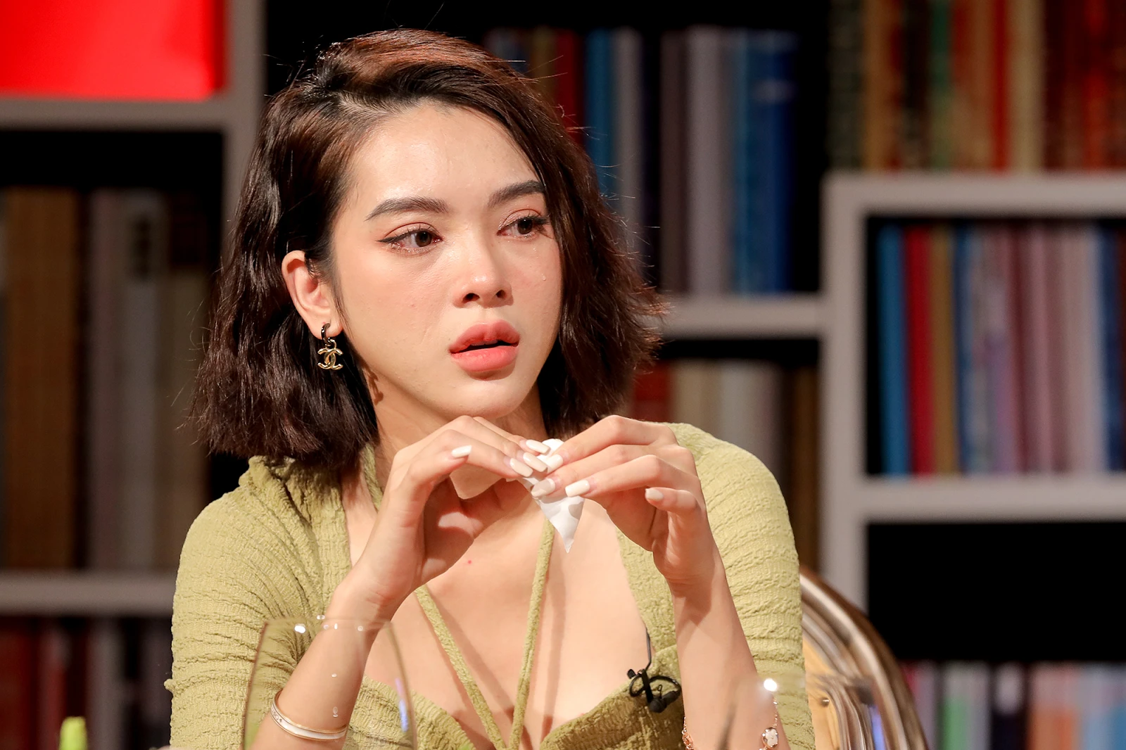 Quỳnh Lương bị nói làm xấu mặt con trai vì phốt chồng cũ, lên tiếng đáp trả gắt - Hình 1