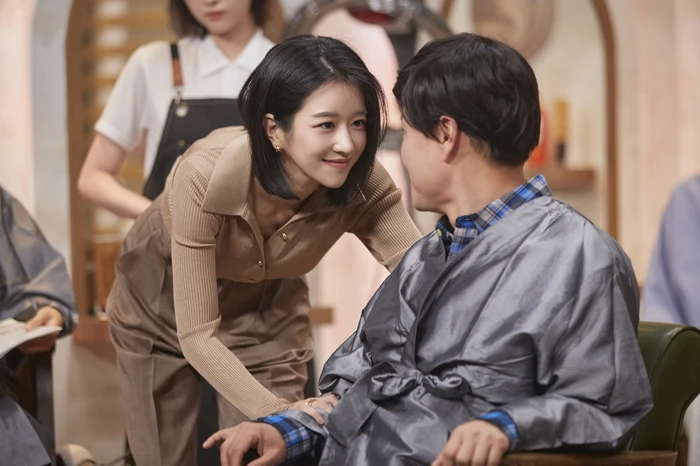 Seo Ye Ji Điên nữ xâm chiếm Việt Nam, U35 visual ăn đứt Park Shin Hye? - Hình 6