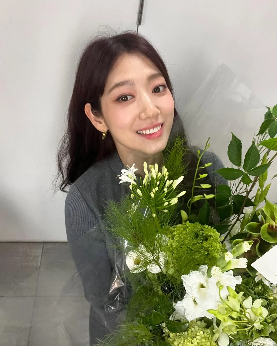 Seo Ye Ji Điên nữ xâm chiếm Việt Nam, U35 visual ăn đứt Park Shin Hye? - Hình 7