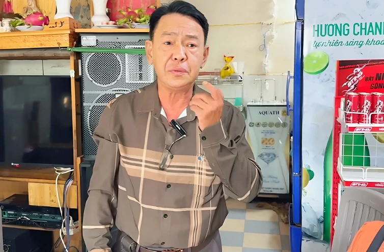 Bạn thân NS Vũ Linh làm bưng bê, bất ngờ đến mộ, thắp hương khấn 1 câu lộ bí mật - Hình 3