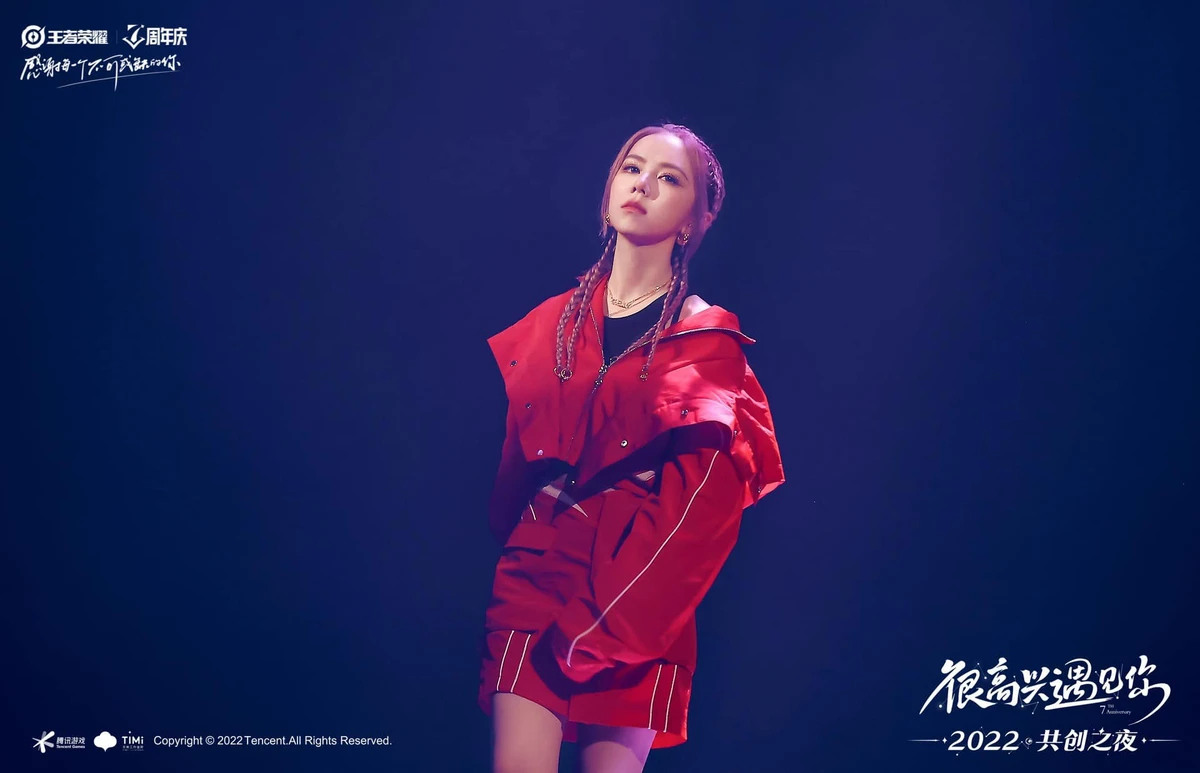 G.E.M 1 mình hạ đo ván BLACKPINK, GRAMMY vinh danh, có gì đáng gờm? - Hình 7