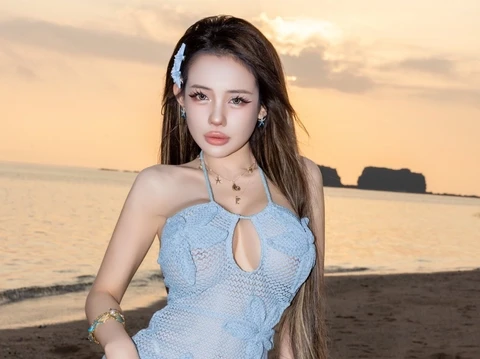 Ngân Collagen nghi phông bạt kim cương, nhân viên nói hớ làm lộ tẩy? - Hình 5