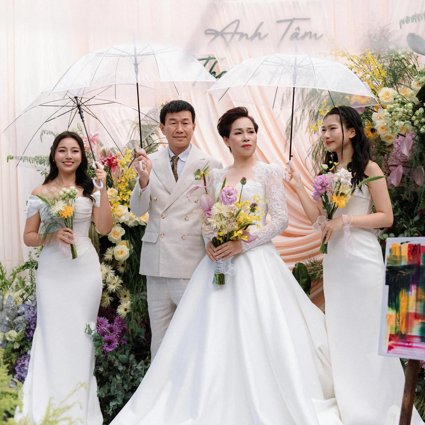 Thành viên Gia đình PTTC đang gây xôn xao mạng xã hội sau vụ đòi tai nghelà ai - Hình 2