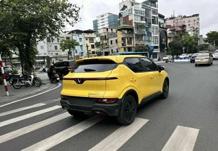 Xe điện VinFast Herio Green lộ diện trên đường phố Hà Nội - Hình 3