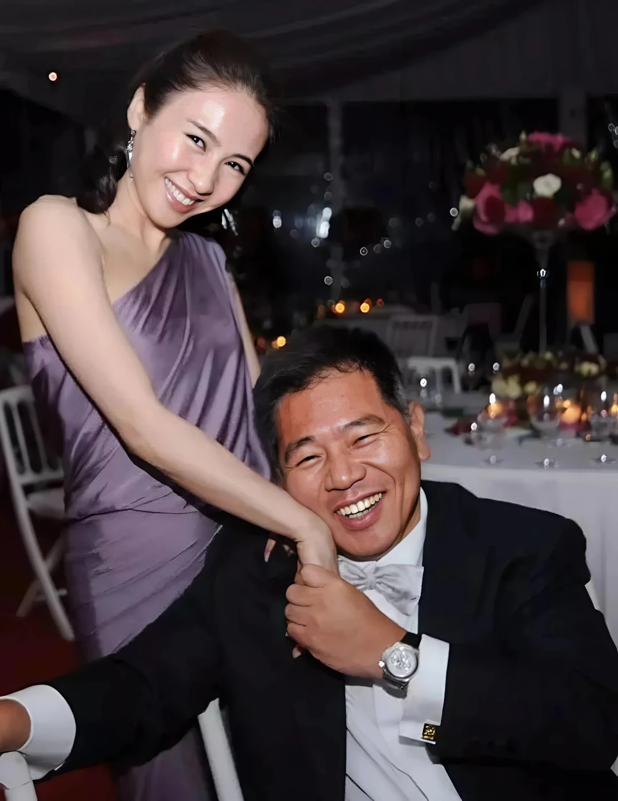 Đệ nhất mỹ nhân nghi yêu Lý Hùng, rời showbiz, lấy tỷ phú khuyết tật là ai? - Hình 6