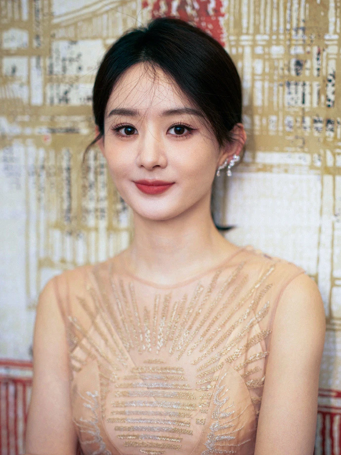 Lưu Diệc Phi phát ngôn một câu netizen quay xe giữa tâm bão drama Triệu Lệ Dĩnh - Hình 1
