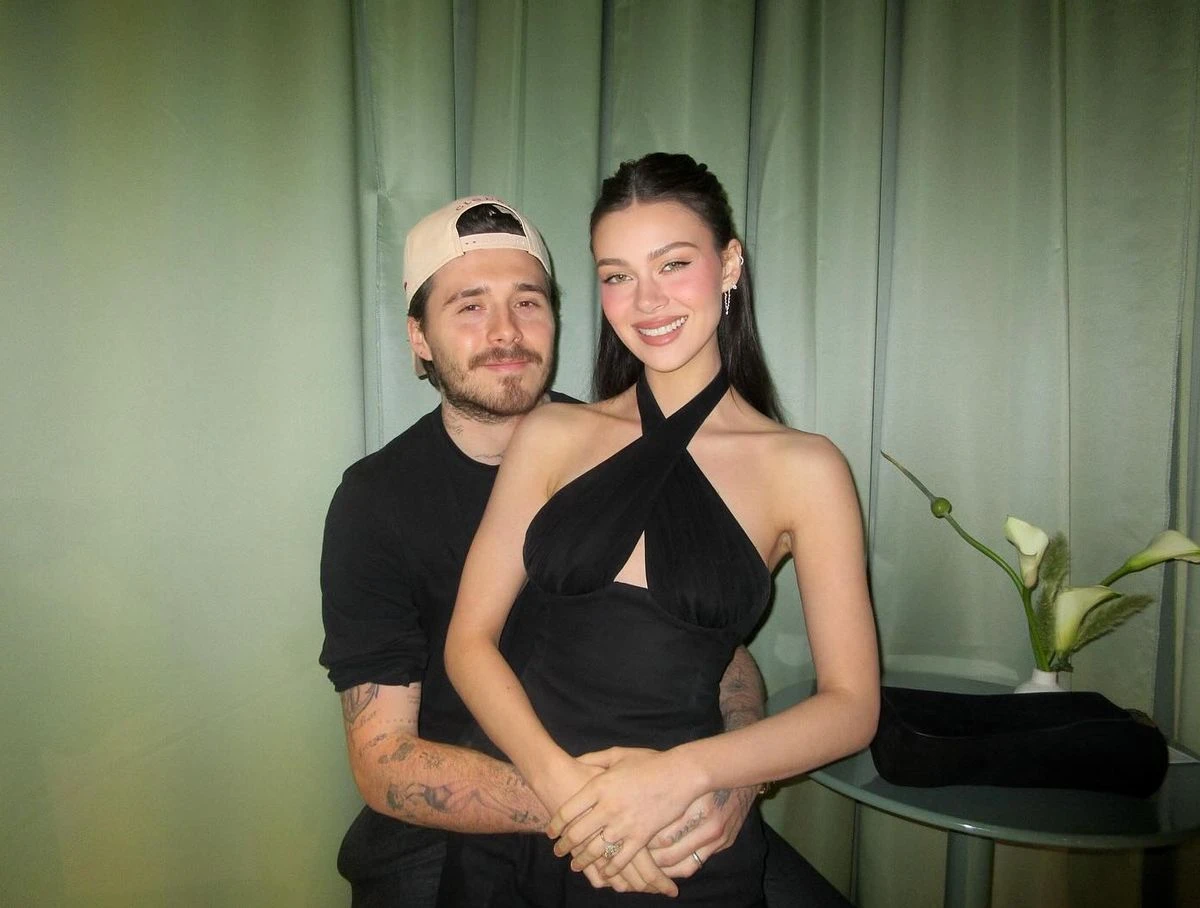 Cậu cả Beckham bị vợ kiểm soát, không cho hàn gắn với mẹ, bố phản ứng bất ngờ? - Hình 2