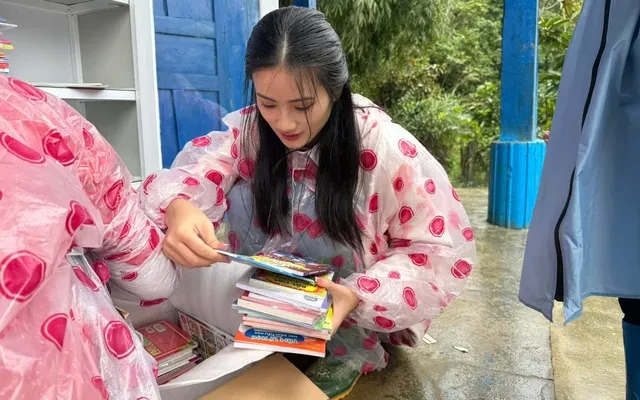 Ý Nhi ẵm 2 giải quan trọng, liền được Miss World phong danh hiệu mới - Hình 3