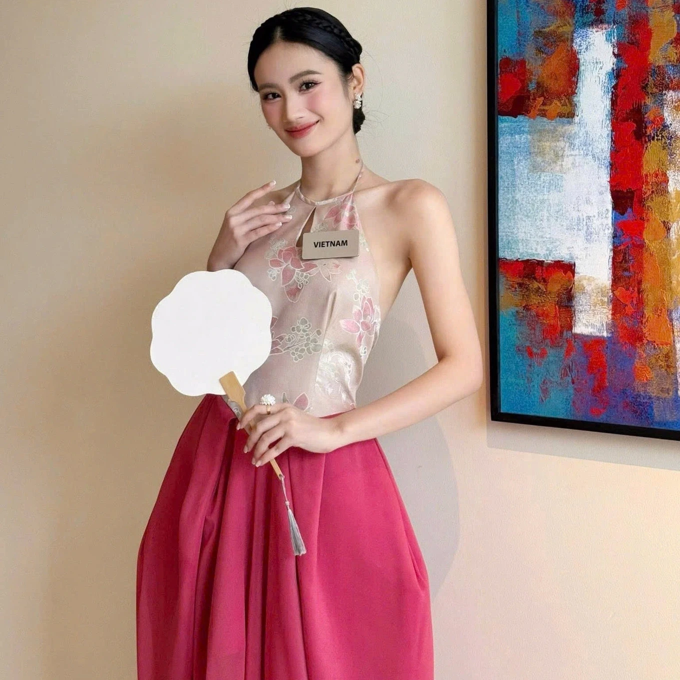 Ý Nhi ẵm 2 giải quan trọng, liền được Miss World phong danh hiệu mới - Hình 7