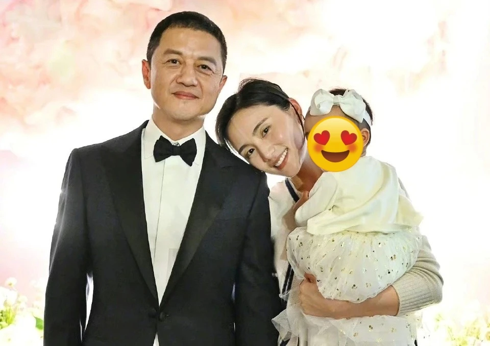 Căng: 1 Hoa hậu ly thân vì chồng diễn viên phá sản, nợ nần nghìn tỷ không trả nổi? - Hình 1