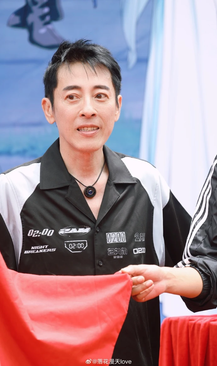 Tài tử TVB bị trả thù tình, không thịt, không con gần 30 năm lộ diện mạo sốc? - Hình 1