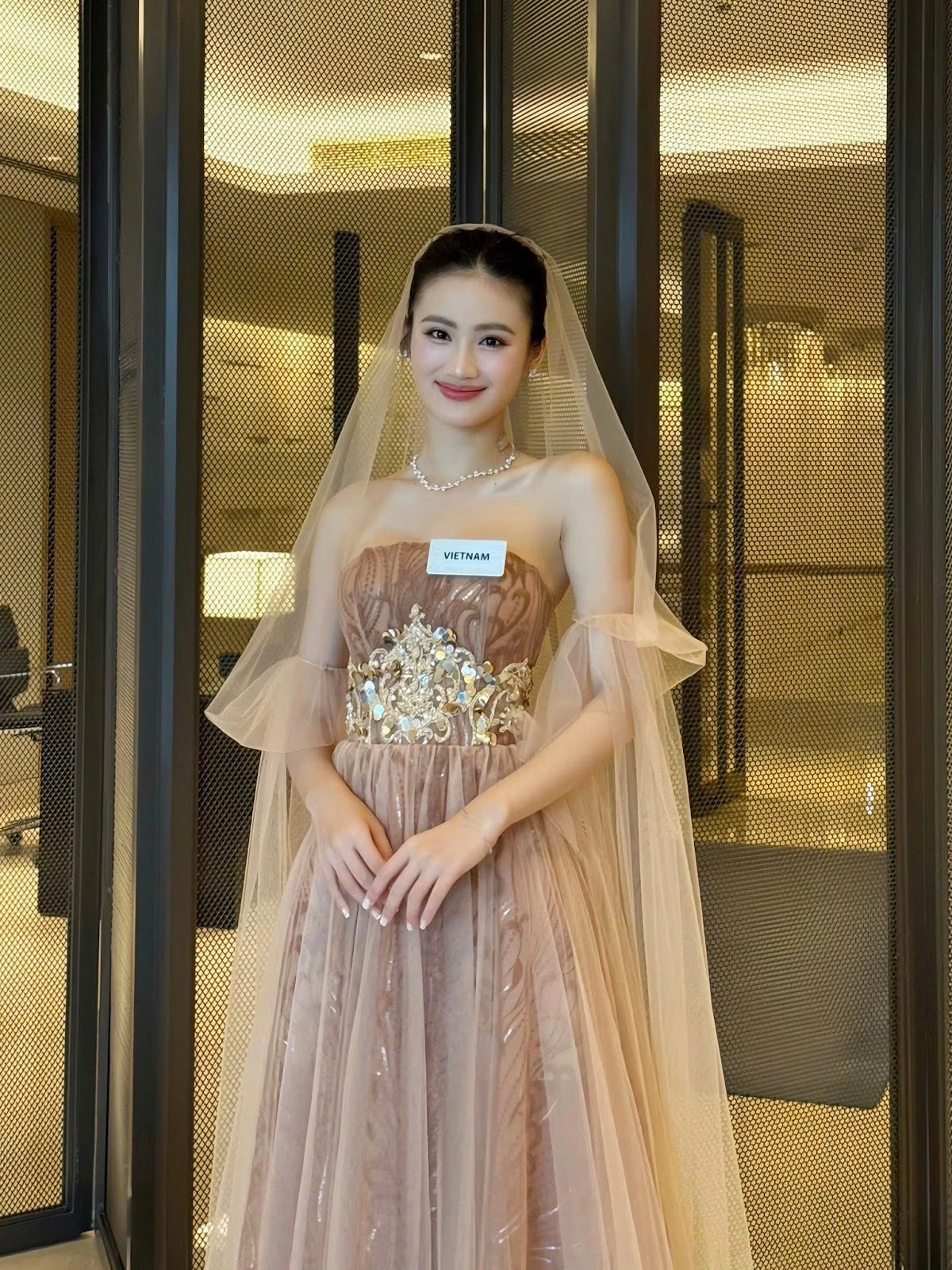 Ý Nhi Miss Fashion 2025 không thắng giải phụ nhưng lại khiến fan phát cuồng! - Hình 3