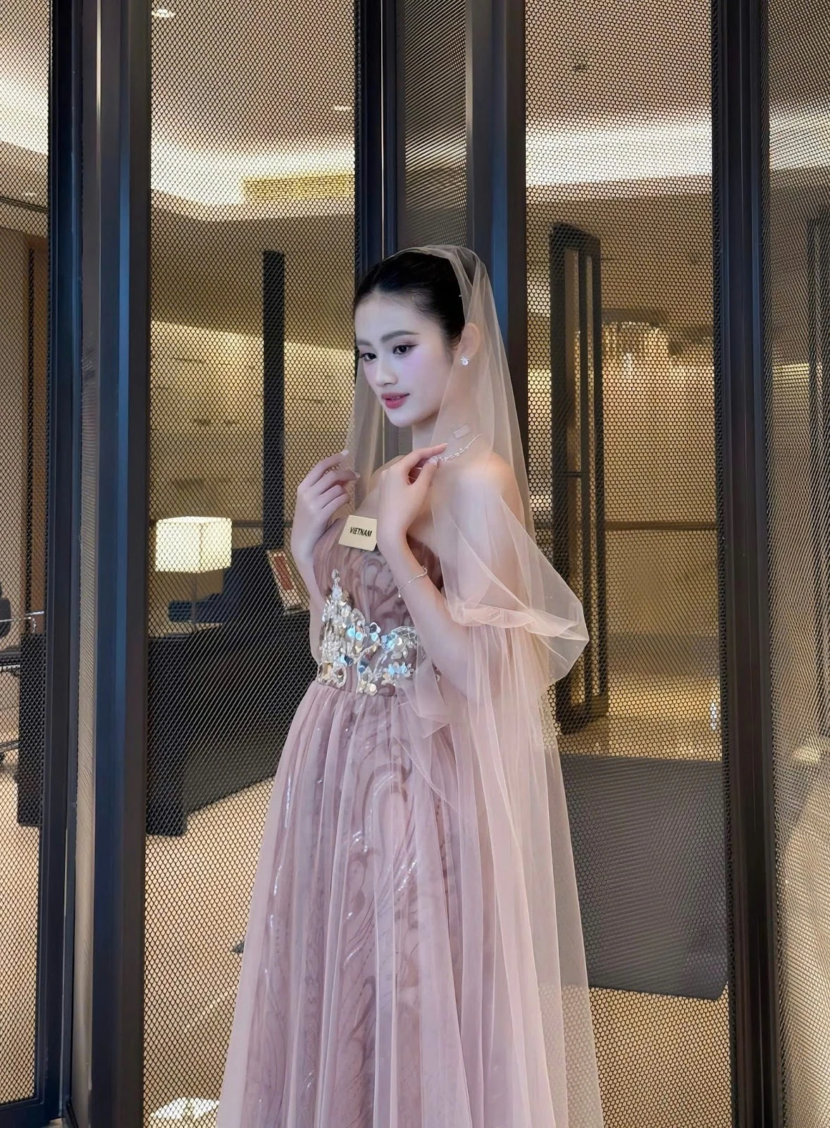 Ý Nhi Miss Fashion 2025 không thắng giải phụ nhưng lại khiến fan phát cuồng! - Hình 2