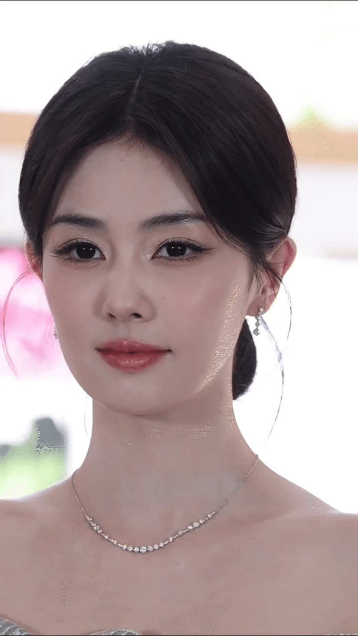 Bạch Lộc cao giá từ mặt 2 ekip phim khủng, Vu Chính xen vào khui bí mật? - Hình 6