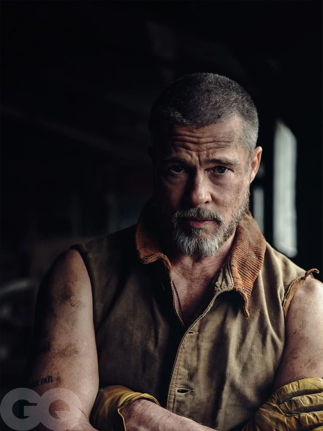 Brad Pitt bị fan tra hỏi về chuyện ly dị, 1 câu rõ thái độ ghét Angelina Jolie? - Hình 4