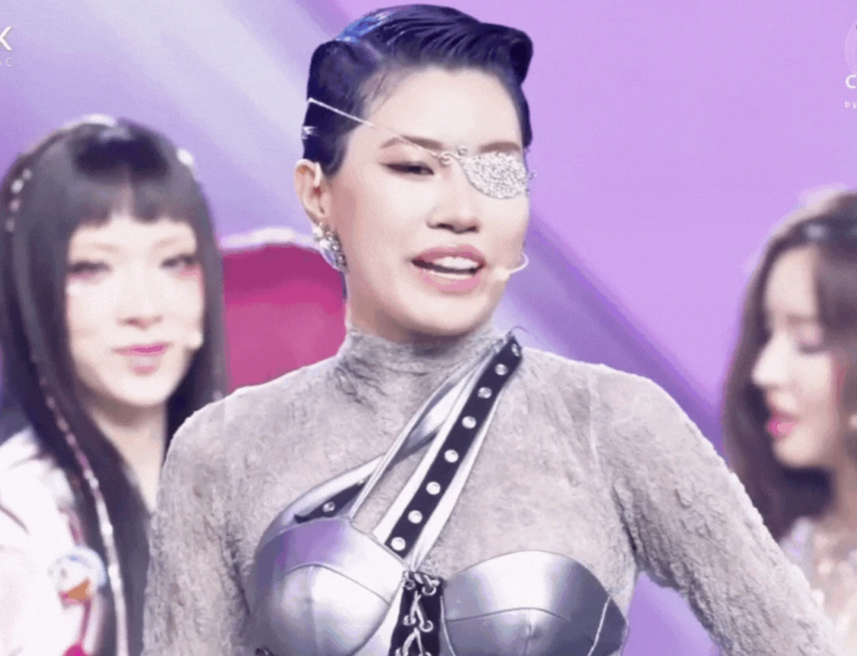 Em Xinh Say Hi bị nhận xét ồn như cái chợ, diss nhau, thể hiện quá lố - Hình 3
