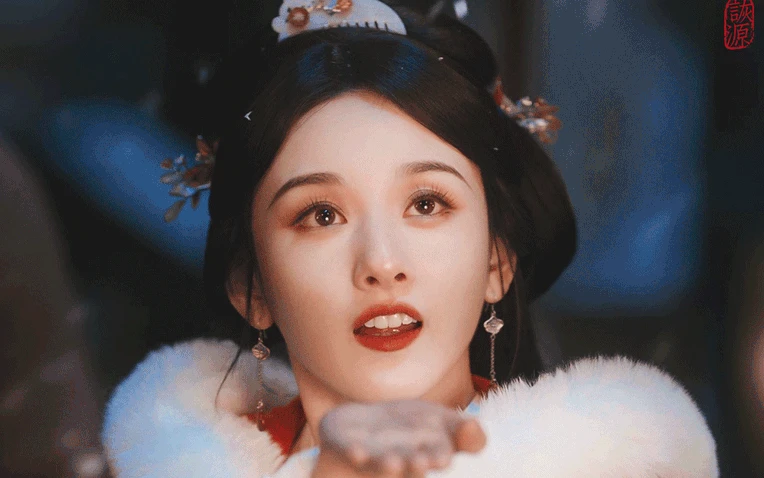 Nữ chính phim Khom Lưng: Từng vướng scandal tưởng chấm hết sự nghiệp, ai ngờ trở lại với nhan sắc và diễn xuất khiến cả showbiz dè chừng - Hình 1