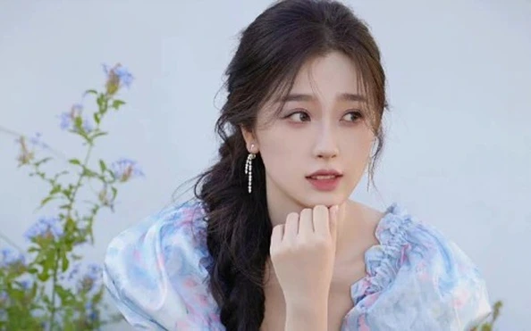 Lee Yeon Hee con cưng SM từng bị 100 đoàn phim từ chối lại tình đầu quốc dân - Hình 5