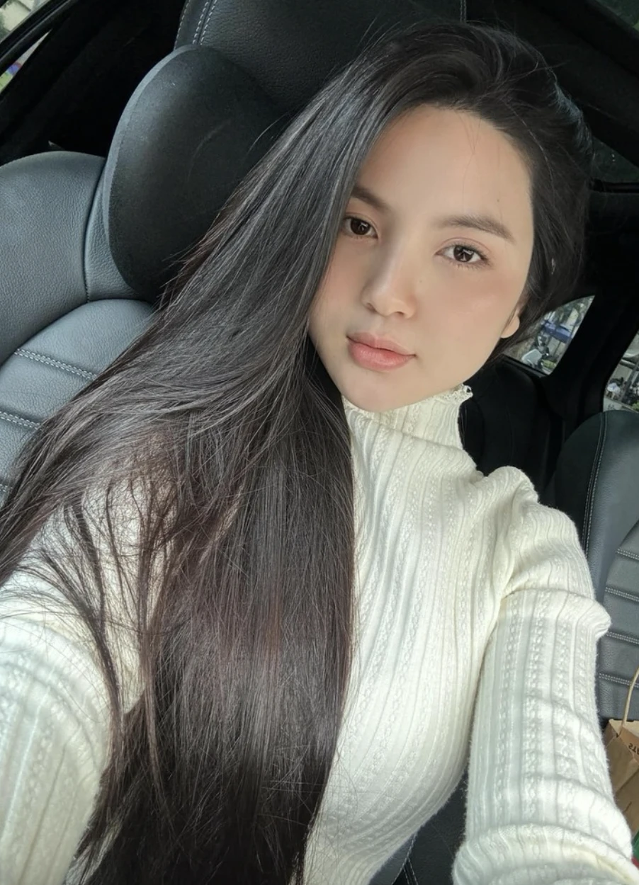 Vợ Quang Hải ngày càng mất hút, hết thời, mẹ chồng liền đổi thái độ? - Hình 1