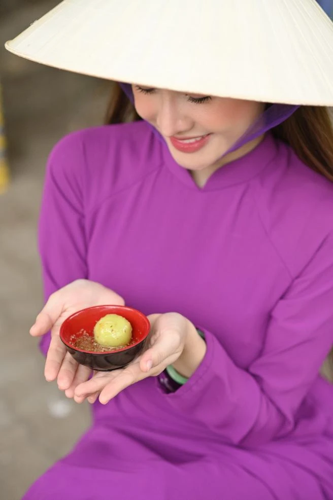 Khám phá ẩm thực xứ Huế với Lữ Diệu Phương – hành trình giữ gìn hương vị cố đô - Hình 1