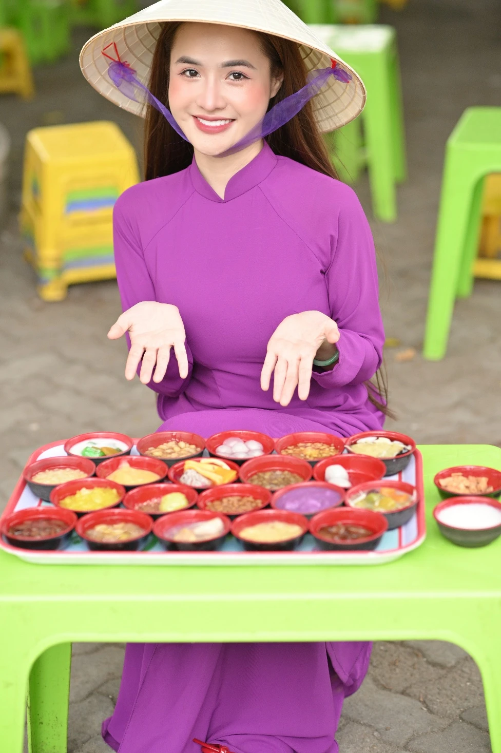 Khám phá ẩm thực xứ Huế với Lữ Diệu Phương – hành trình giữ gìn hương vị cố đô - Hình 2