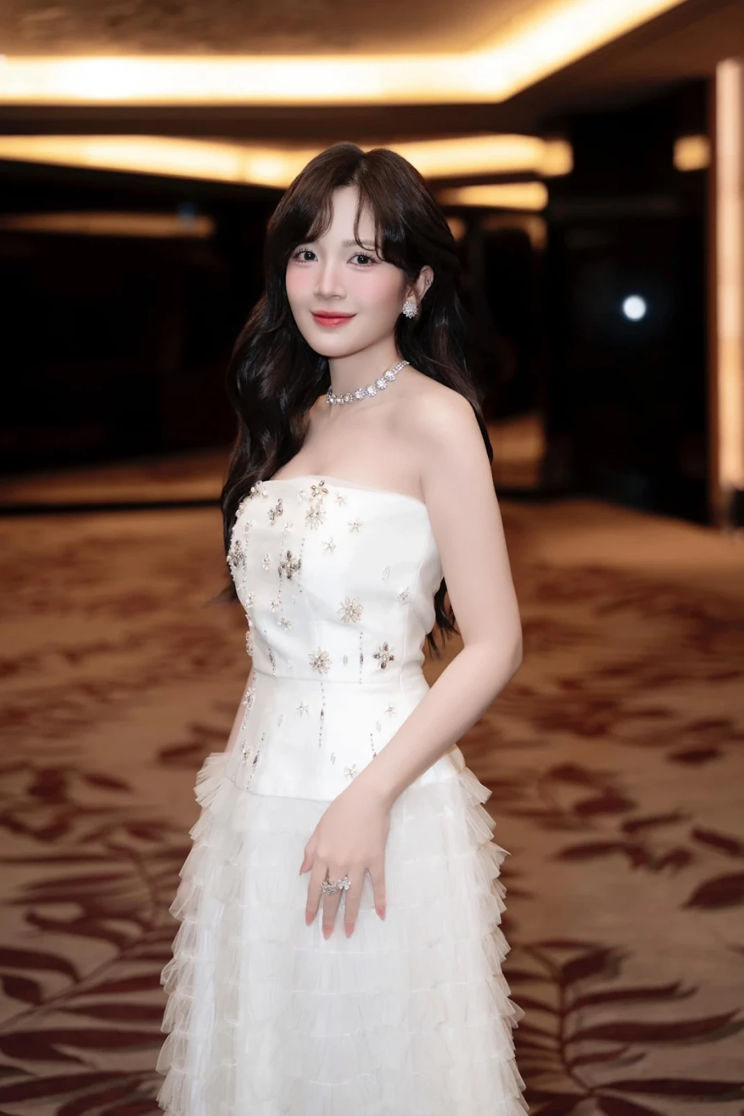 Ngọc Huyền: cháu dâu NSƯT Chí Trung, chạm ngưỡng U30 visual như học sinh cấp 3 - Hình 5