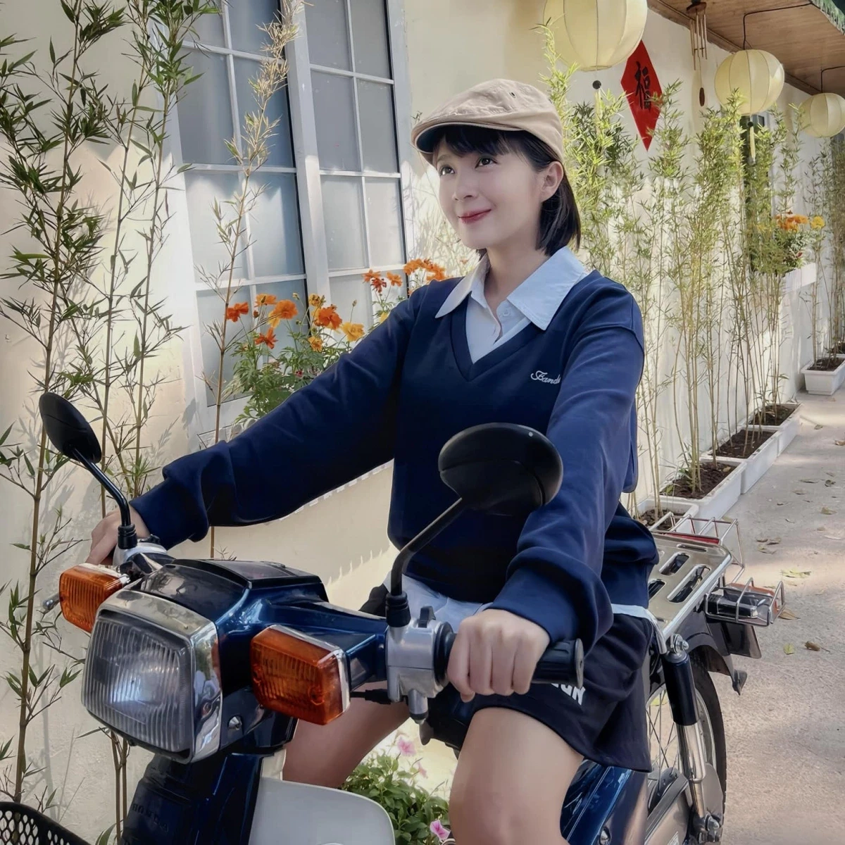 Ngọc Huyền: cháu dâu NSƯT Chí Trung, chạm ngưỡng U30 visual như học sinh cấp 3 - Hình 4