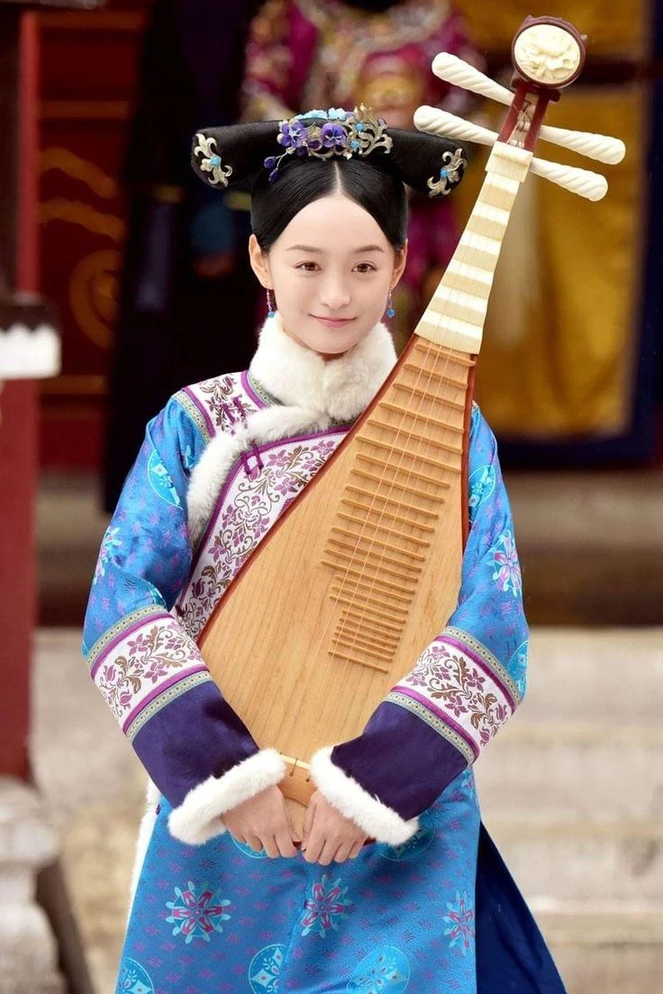 Hà Hoằng San: từng bị chèn ép ở Cbiz, lên đời nhờ Châu Tấn, U40 vẫn như thiếu nữ - Hình 7