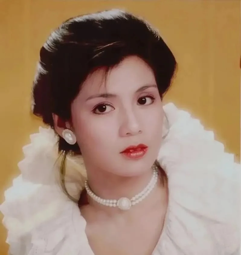 Hoàng Dung 1983 chế.t bí ẩn, xác bọc 5 lớp giấy thiếc, pháp y tiết lộ lý do sốc - Hình 1