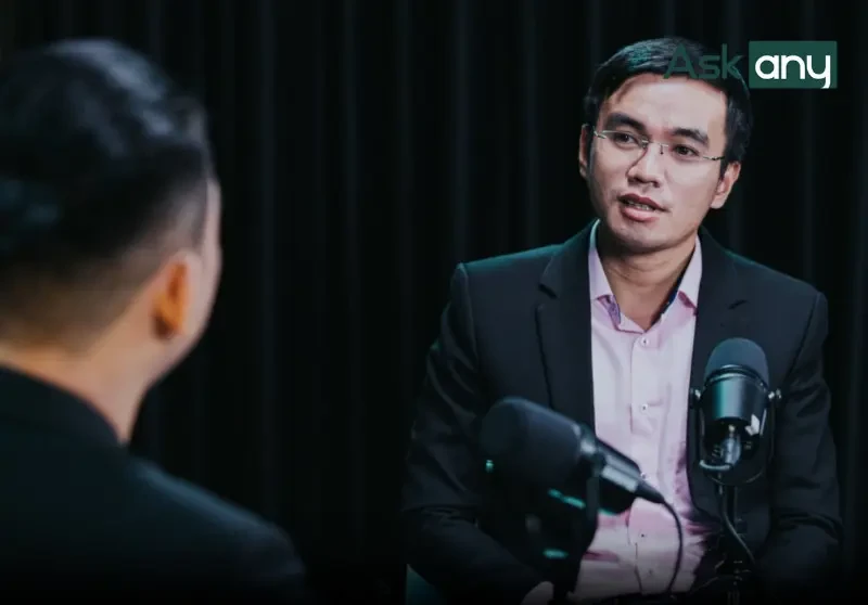 Luật sư Hà bị réo tham vấn luật nổi nhất Tóp tóp lộ quá khứ bán cá ít ai ngờ - Hình 4