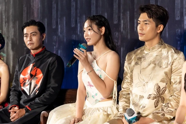 Nàng thơ 17 tuổ.i của Victor Vũ, vướng nghi vấn xào couple với Quốc Anh, là ai? - Hình 5