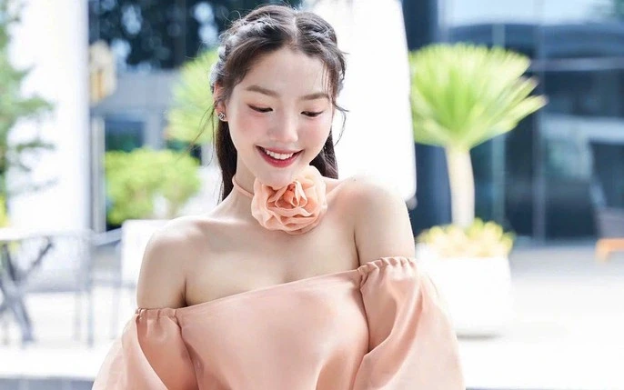 Nàng thơ 17 tuổ.i của Victor Vũ, vướng nghi vấn xào couple với Quốc Anh, là ai? - Hình 3
